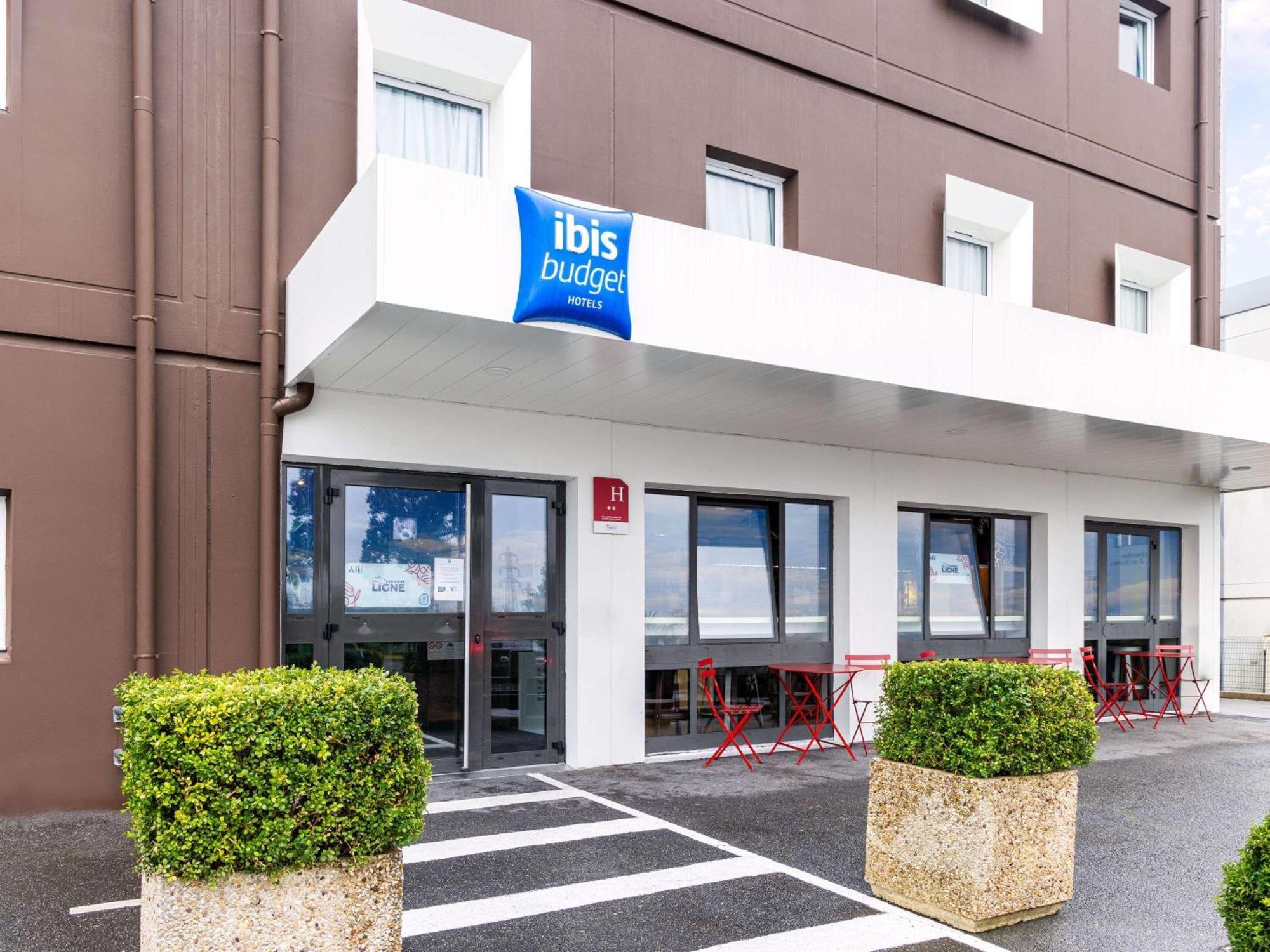 Ibis Budget Villemomble Exterior photo